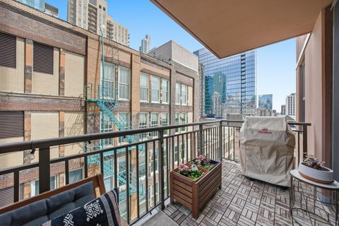 Tiny photo for 1101 S State Street #1004, Chicago, IL 60605 (MLS # 12700686)