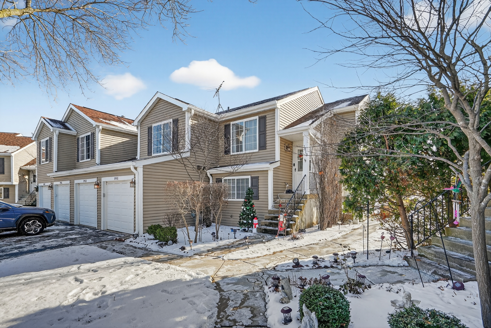 1913 Windsong Drive 284