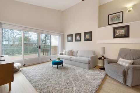 Tiny photo for 525 Mallard Lane, Deerfield, IL 60015 (MLS # 12571675)