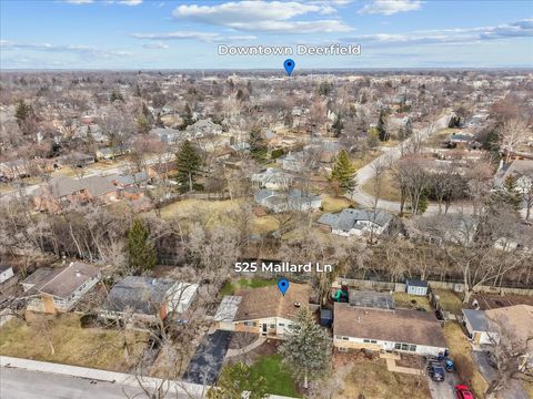 Tiny photo for 525 Mallard Lane, Deerfield, IL 60015 (MLS # 12571675)