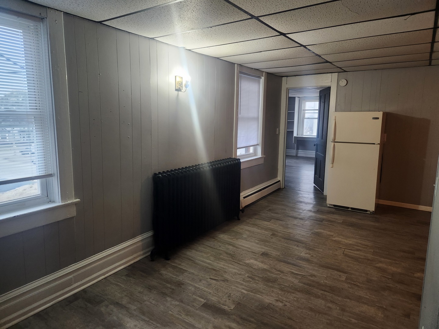 105 E Lincoln Avenue 6