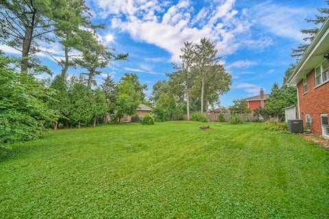 Tiny photo for 10718 S Neenah Avenue, Worth, IL 60482 (MLS # 12730851)