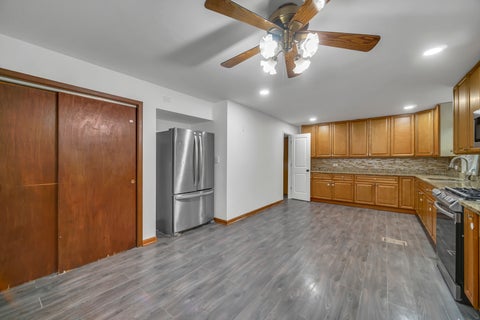 Tiny photo for 10718 S Neenah Avenue, Worth, IL 60482 (MLS # 12730851)