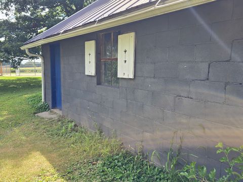 Tiny photo for 103 W Cherokee Avenue W, Shabbona, IL 60550 (MLS # 12377793)