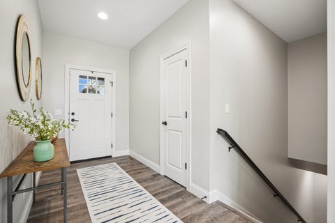 Tiny photo for 4915 Lakeside Drive, Bettendorf, IA 52722 (MLS # 12675755)