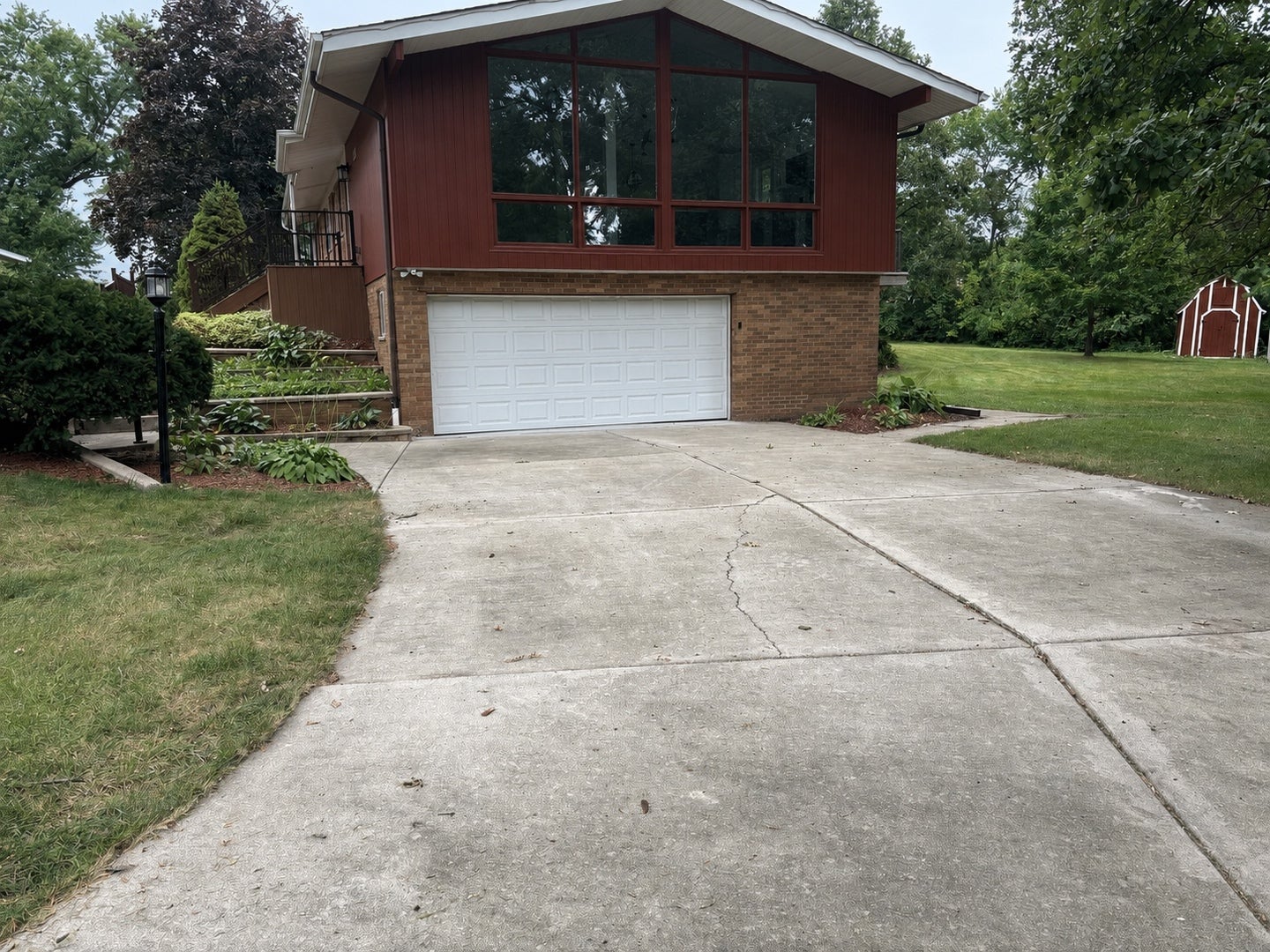 20009 E Brightway Drive