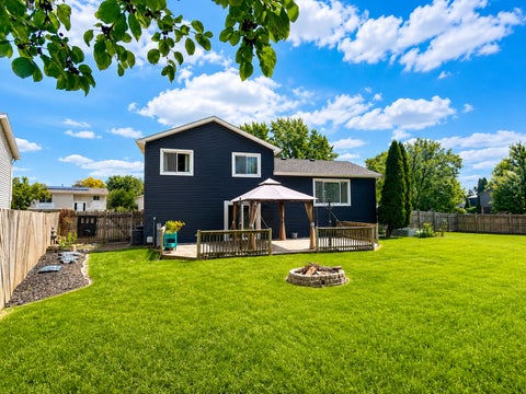 Tiny photo for 1037 Ridgewood Drive, Bolingbrook, IL 60440 (MLS # 12744029)