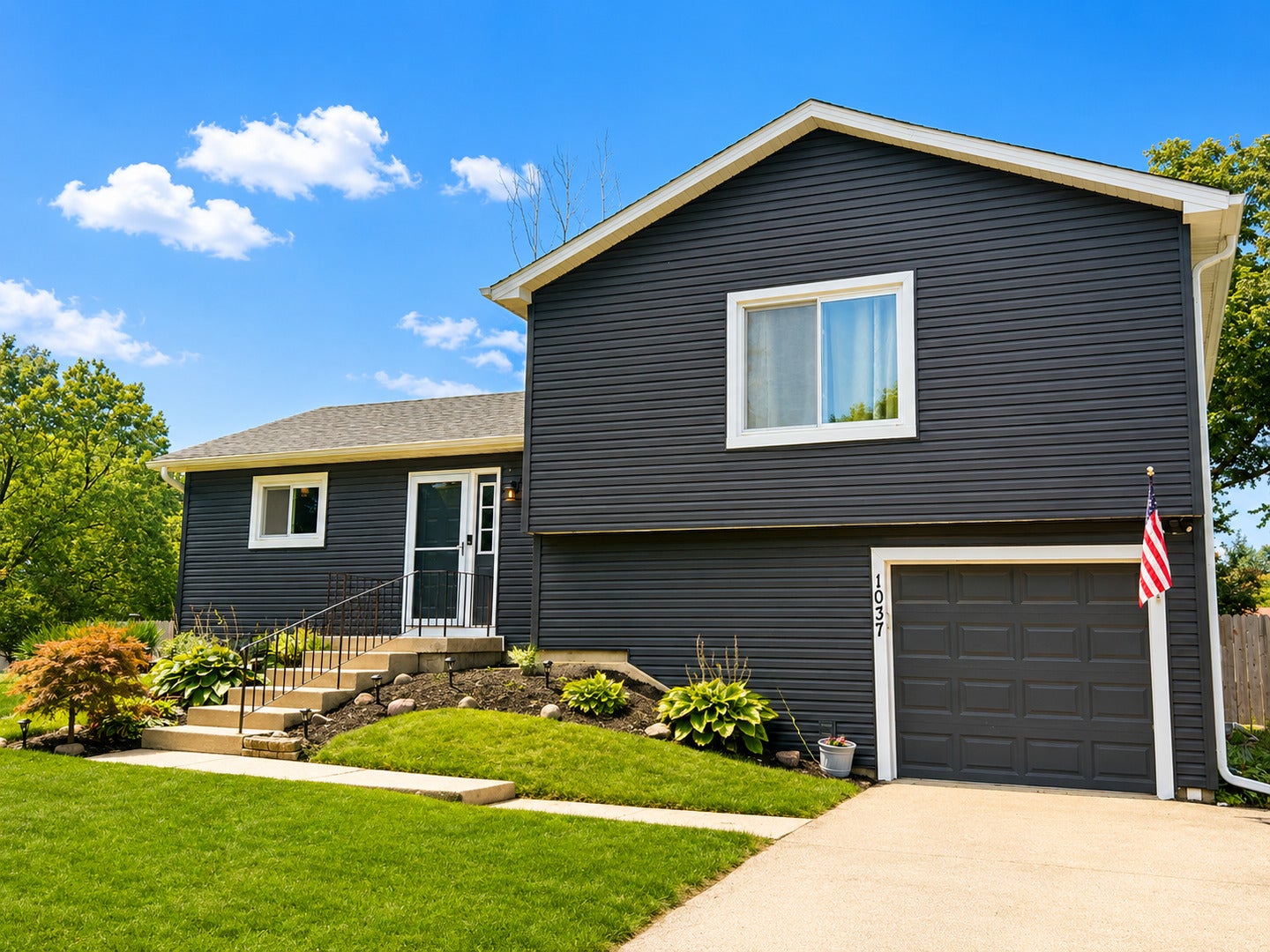1037 Ridgewood Drive