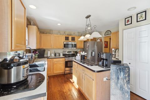 Tiny photo for 3304 Alyssa Street, Plano, IL 60545 (MLS # 12679936)