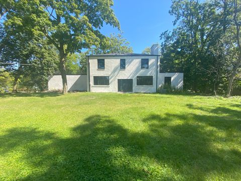 Tiny photo for 860 Green Bay Road, Highland Park, IL 60035 (MLS # 12475977)
