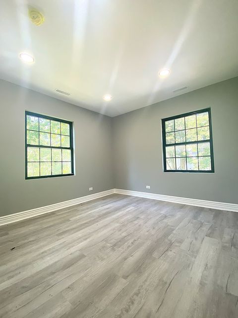 Tiny photo for 860 Green Bay Road, Highland Park, IL 60035 (MLS # 12475977)