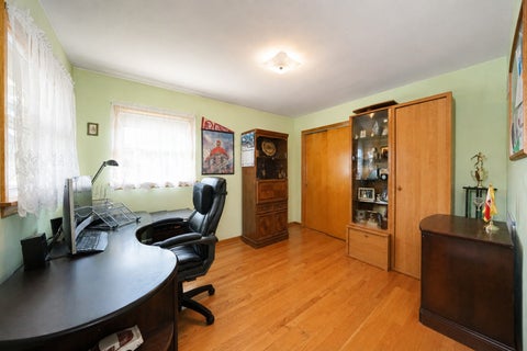 Tiny photo for 4333 N Oleander Avenue, Norridge, IL 60706 (MLS # 12734319)