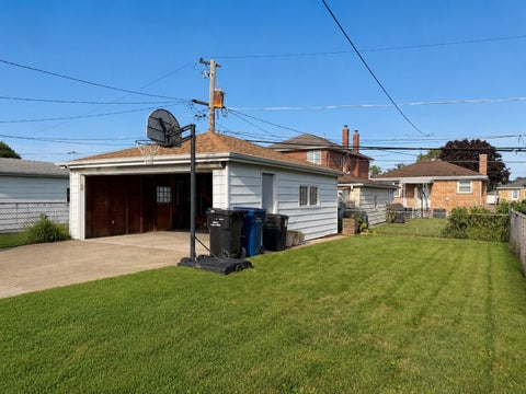 Tiny photo for 4333 N Oleander Avenue, Norridge, IL 60706 (MLS # 12734319)