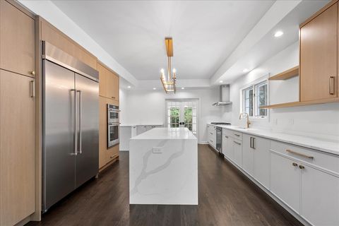 Tiny photo for 1953 Keats Court, Highland Park, IL 60035 (MLS # 12492984)