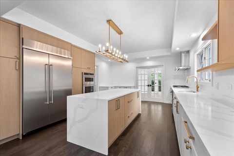 Tiny photo for 1953 Keats Court, Highland Park, IL 60035 (MLS # 12492984)