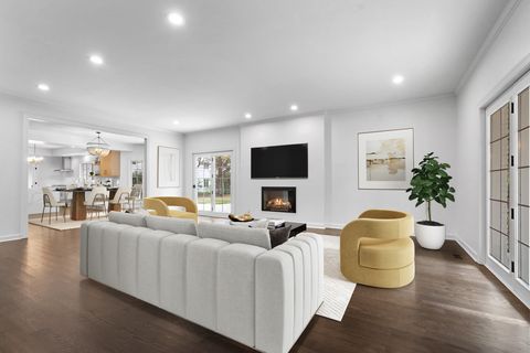 Tiny photo for 1953 Keats Court, Highland Park, IL 60035 (MLS # 12492984)