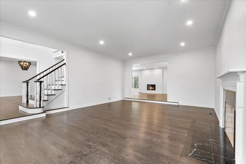 Tiny photo for 1953 Keats Court, Highland Park, IL 60035 (MLS # 12492984)