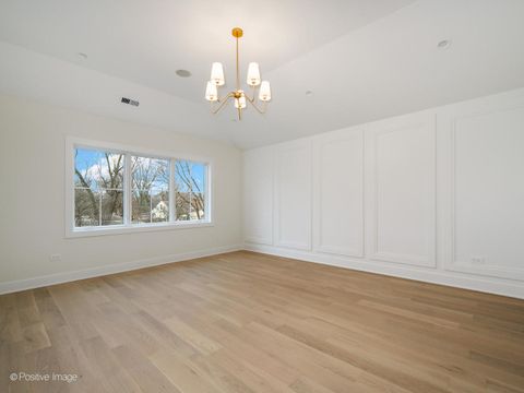 Tiny photo for 1735 Longvalley Road, Glenview, IL 60025 (MLS # 12544264)