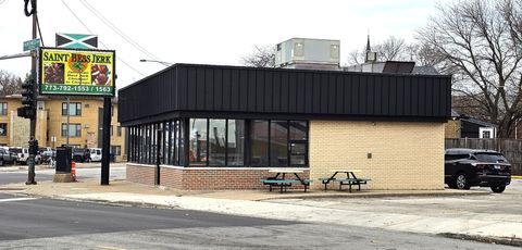 5725 N Northwest Highway Chicago IL 60630