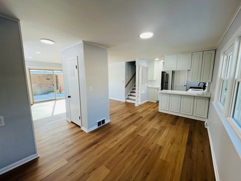 Tiny photo for 10420 S Kildare Avenue, Oak Lawn, IL 60453 (MLS # 12555493)