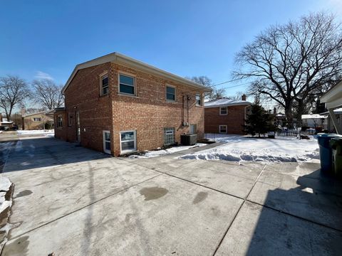 Tiny photo for 10420 S Kildare Avenue, Oak Lawn, IL 60453 (MLS # 12555493)