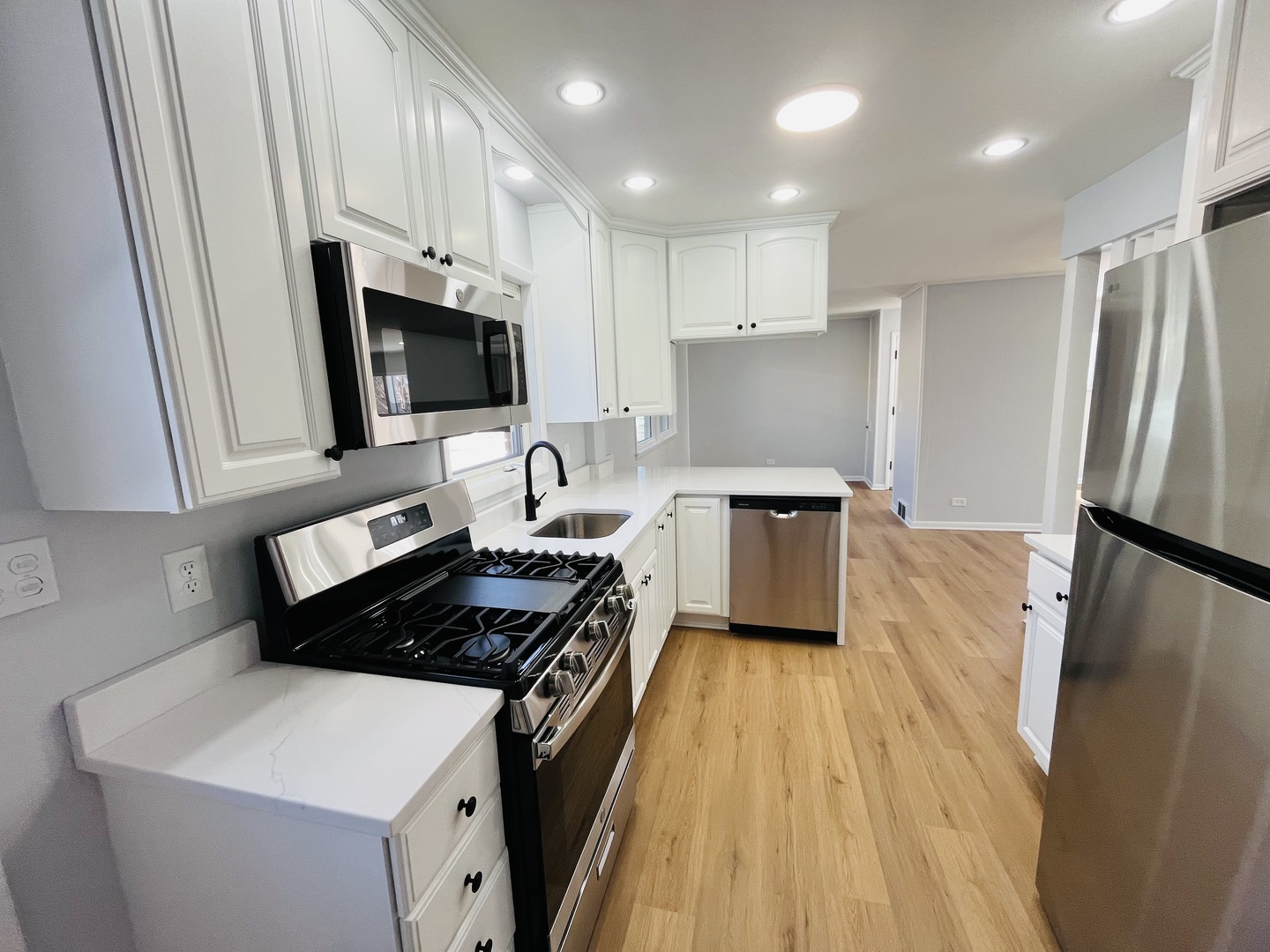 10420 S Kildare Avenue