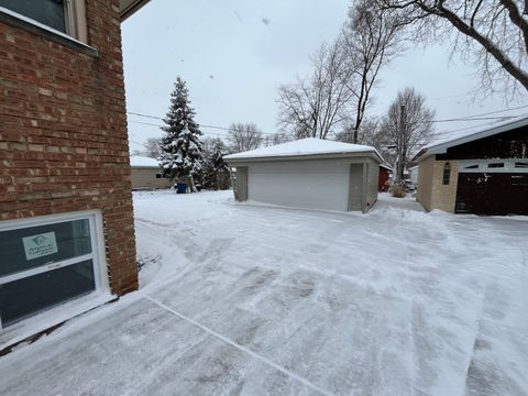Tiny photo for 10420 S Kildare Avenue, Oak Lawn, IL 60453 (MLS # 12555493)