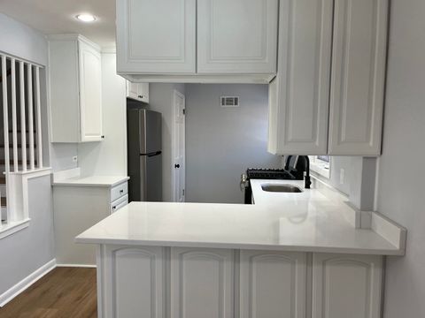 Tiny photo for 10420 S Kildare Avenue, Oak Lawn, IL 60453 (MLS # 12555493)