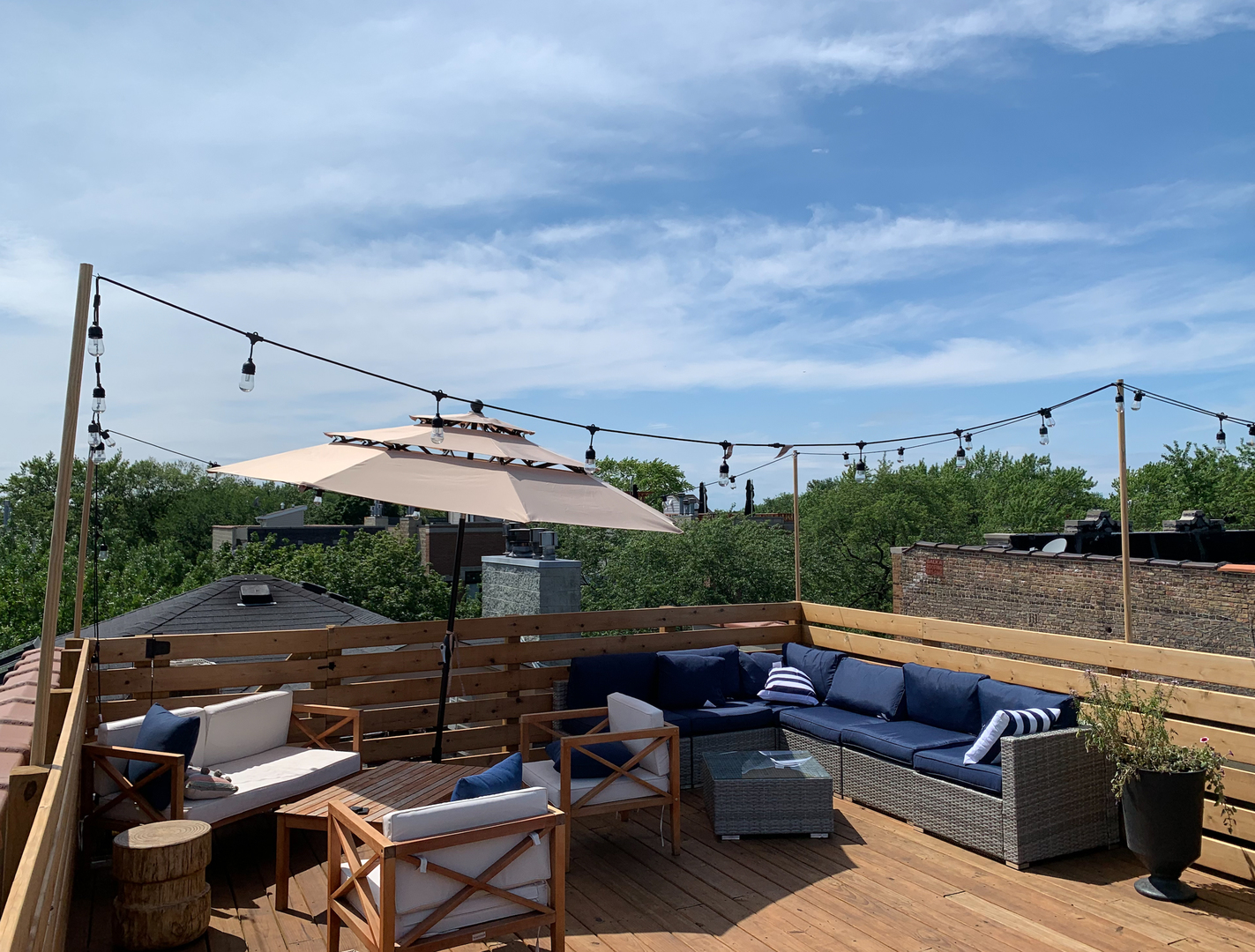 3647 N Damen Avenue 3