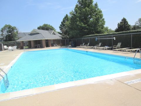 Tiny photo for 1447 Club Drive #A, Glendale Heights, IL 60139 (MLS # 12617068)