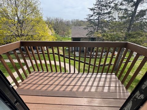 Tiny photo for 28 Jamaica Colony #3, Fox Lake, IL 60020 (MLS # 12622712)