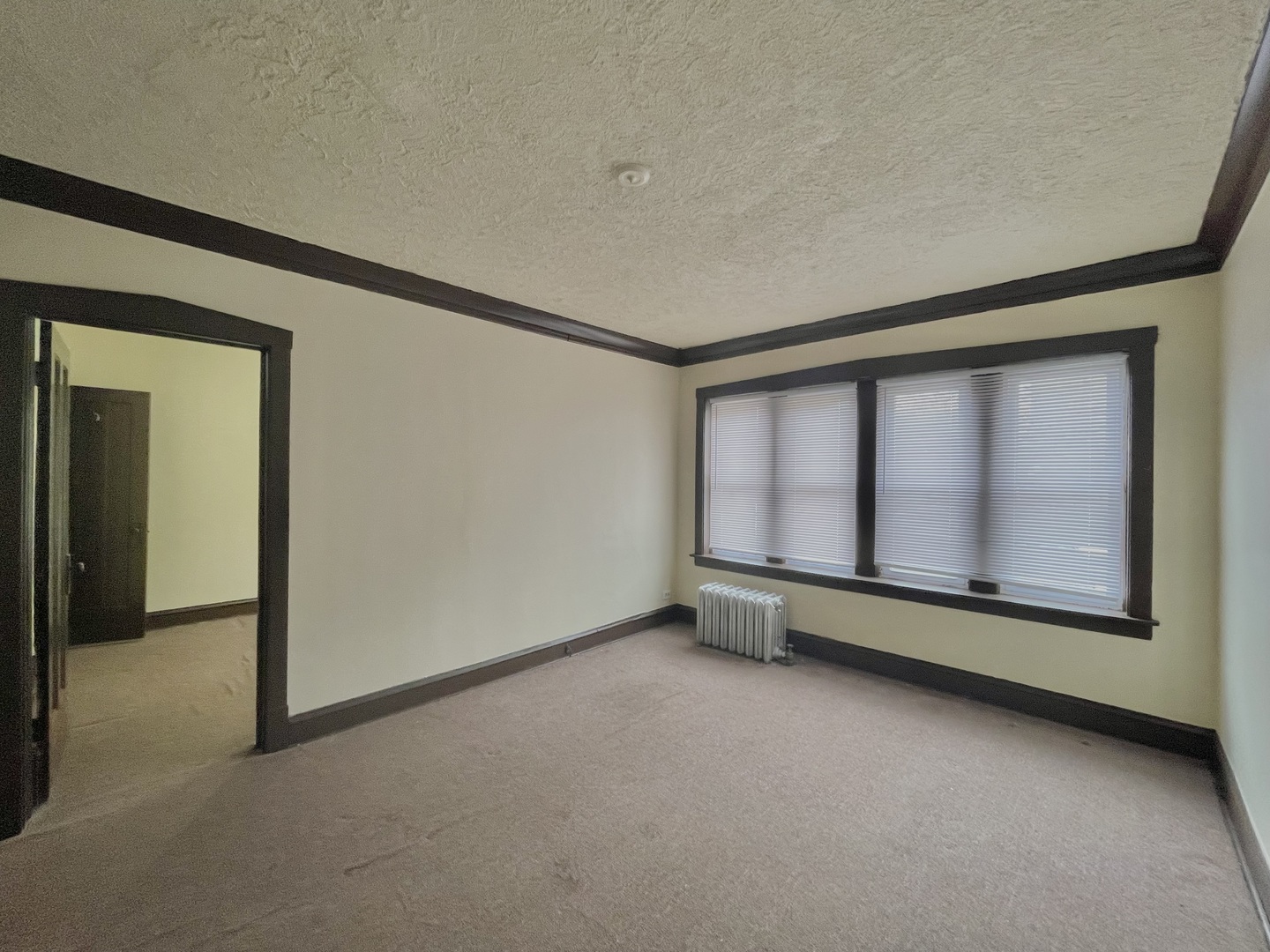 Chicago, Illinois 60620, United States, 1 Bedroom Bedrooms, ,1 BathroomBathrooms,Residential,Active,101103