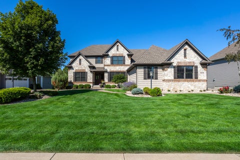 Tiny photo for 6278 Cardinal Road, Bettendorf, IA 52722 (MLS # 12730902)
