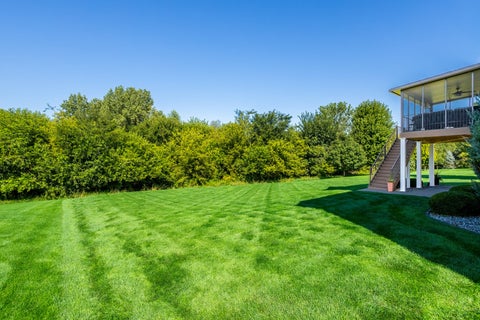 Tiny photo for 6278 Cardinal Road, Bettendorf, IA 52722 (MLS # 12730902)