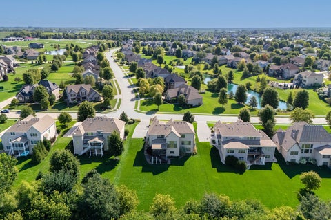 Tiny photo for 6278 Cardinal Road, Bettendorf, IA 52722 (MLS # 12730902)