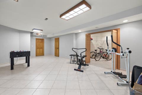 Tiny photo for 1760 W Whispering Court, Addison, IL 60101 (MLS # 12715728)