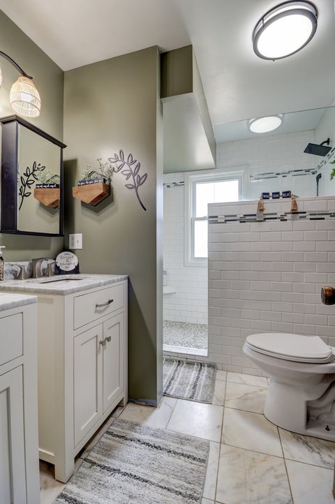 Tiny photo for 1022 13th Avenue, Fulton, IL 61252 (MLS # 12675864)