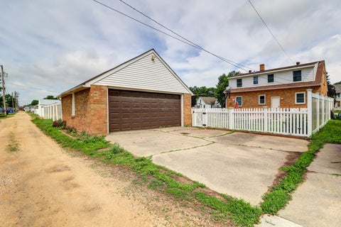Tiny photo for 1022 13th Avenue, Fulton, IL 61252 (MLS # 12675864)