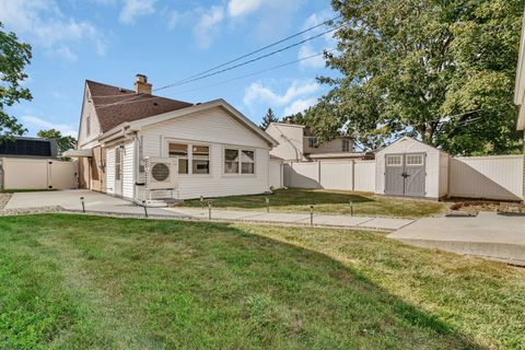 Tiny photo for 4239 Custer Avenue, Lyons, IL 60534 (MLS # 12480822)