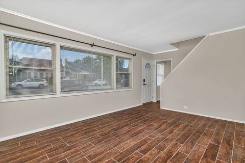 Tiny photo for 4239 Custer Avenue, Lyons, IL 60534 (MLS # 12480822)