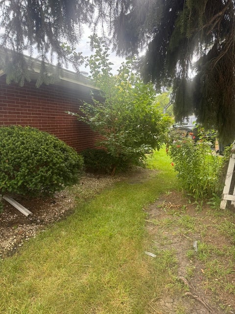 Tiny photo for 16535 Maple Court, South Holland, IL 60473 (MLS # 12738304)