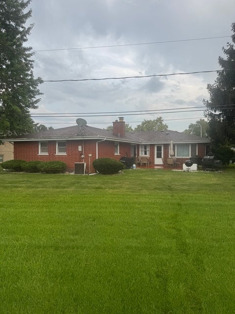 Tiny photo for 16535 Maple Court, South Holland, IL 60473 (MLS # 12738304)