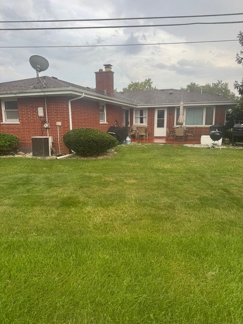 Tiny photo for 16535 Maple Court, South Holland, IL 60473 (MLS # 12738304)