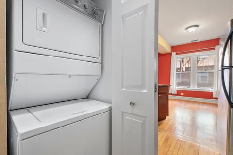 Tiny photo for 219 N Oak Park Avenue #1E, Oak Park, IL 60302 (MLS # 12571820)