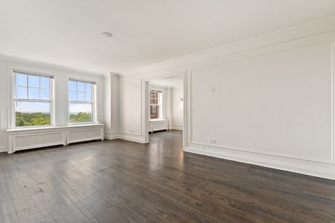 Tiny photo for 5000 N Marine Drive #7D, Chicago, IL 60640 (MLS # 12501692)