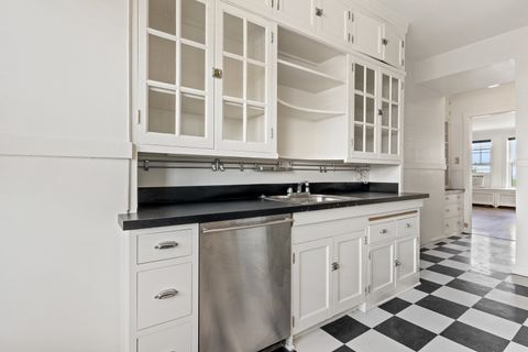 Tiny photo for 5000 N Marine Drive #7D, Chicago, IL 60640 (MLS # 12501692)