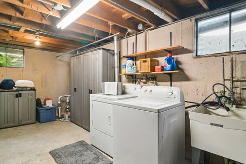 Tiny photo for 712 Saint Marys Parkway, Buffalo Grove, IL 60089 (MLS # 12715321)