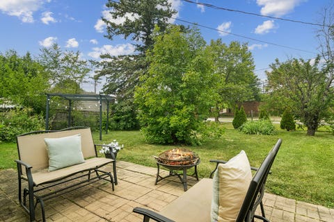Tiny photo for 712 Saint Marys Parkway, Buffalo Grove, IL 60089 (MLS # 12715321)