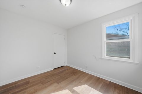 Tiny photo for 16608 Sawyer Avenue, Markham, IL 60428 (MLS # 12614972)