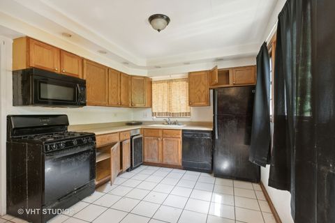 Tiny photo for 224 Shabbona Drive, Park Forest, IL 60466 (MLS # 12365453)